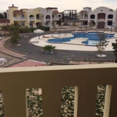 Mubarak 7 - A Small Chalet Hurghada Ngoại thất bức ảnh