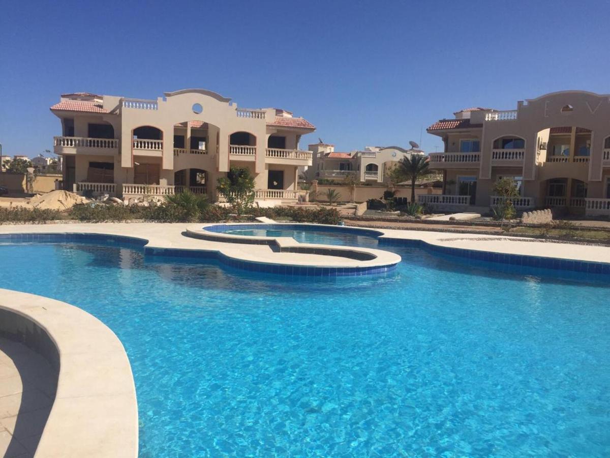 Mubarak 7 - A Small Chalet Hurghada Ngoại thất bức ảnh
